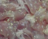 ヘルシ～♪　残り野菜と鶏もも肉の蒸し鍋作り方3写真