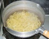 鶏肉と玉ねぎのホワイトグラタン作り方2写真