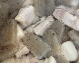 簡単　わが家の豚ばら肉のどて煮　アテにも作り方4写真