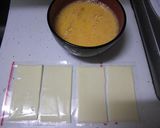 我が家の定番☆ベーコンとチーズの卵焼き☆作り方1写真