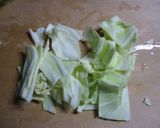 越冬キャベツとキュウリのシーチキン和え作り方1写真