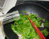 ほうれん草のベーコンバター炒め作り方5写真