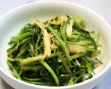 壬生菜といか燻製のラー油炒め作り方6写真