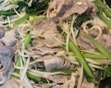 お手軽材料♪豚こま小松菜中華丼風！作り方5写真