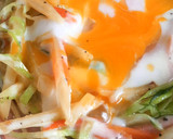 冷蔵庫整理★　千切り野菜の巣ごもり卵作り方7写真