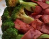 茎まで食べるブロッコリーのベーコン巻き作り方4写真