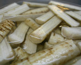♫焼ごぼうの甘酢和え♫作り方1写真