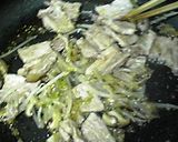 簡単☆豚バラ肉ともやしの甘だれサラダ丼♪作り方8写真