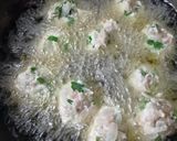 生姜の効いた、揚げ鶏ミンチボール作り方6写真
