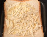 余ったパスタソースでトーストピザ作り方1写真