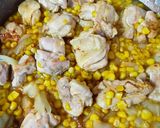 鶏ももと生とうもろこし玉ねぎ炒め　作り方7写真