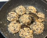 鉄分たっぷり♡鶏とひじきの豆腐ハンバーグ作り方4写真