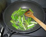 鶏ささ身とアスパラの炒め物作り方3写真