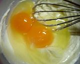 黄桃の缶詰で☆ジューシーケーキ*作り方2写真