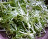 塩鮭と水菜の蒸し物　胡麻風味作り方3写真