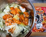 美活⭐︎納豆とチーズのキムチ鍋ヌードル作り方1写真