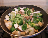 便利な＜ねぎ塩ダレ＞で鯵と野菜の炒め物♪作り方3写真