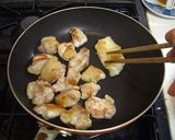 ピリ辛甘酢ソースの鶏肉のカリカリ焼き作り方3写真