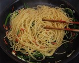 旨味たっぷりの小松菜と桜エビのパスタ作り方5写真
