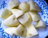 ✿鶏肉とじゃが芋のケチャップ甘辛炒め✿作り方1写真