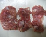 鶏もも肉のにんにく酢醤油炒め作り方1写真