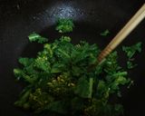 菜の花とたらの 炒め物作り方5写真