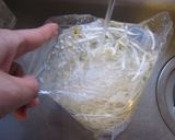 袋ごとレンジ＊茹でもやし＊作り方1写真