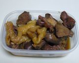 『鶏皮とモツ煮込み』作り方7写真