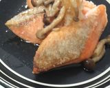 おろしでさっぱりおいしい鮭のムニエル作り方4写真
