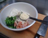 塩麹さんで☆豆腐と菜の花のコロッケ作り方2写真