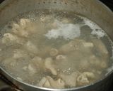 酒の肴に、ご飯のおかずに、モツのニラ炒め作り方2写真