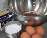 チョコクリーム＆胡桃のココアロールケーキ作り方2写真