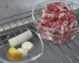 じゅわ☆カリカリ豚こま～香味ソースがけ作り方1写真