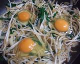☆簡単！もやしと卵の100円巣篭もり☆作り方2写真