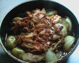 じゅわーっとごま油香るキムチ肉じゃが。作り方6写真