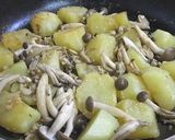 ✿ジャガイモとアサリとシメジの醤油味作り方6写真