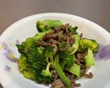にんにく香る！ブロッコリーと合いびき肉の塩炒め作り方4写真
