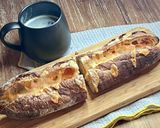 簡単お店の味！とろ〜り明太子チーズフランス作り方5写真