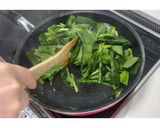 ほうれん草とブロッコリーの豚肉炒め★動画作り方16写真