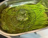わらびの生姜醤油和え作り方1写真