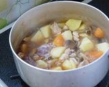 肉じゃが変身！とろ～りジャガ丼作り方4写真