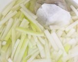 簡単!大根とコンビーフのスープ作り方5写真