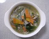 簡単★餃子と春雨の中華スープ♪作り方2写真