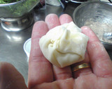 簡単飲茶♪餃子の皮で小籠包　包み方画像付作り方10写真