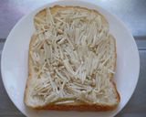 えのきの醤油バター焼きをトーストで♡作り方4写真