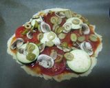 簡単★甘ーいトマトソースとオリーブのピザ作り方3写真