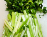 砂肝とセロリの炒めもの【中華風】作り方2写真