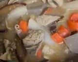 グツグツ煮込む牛のモツ煮 ホフッ作り方3写真