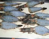 ひと手間で本格！えびのマヨネーズ焼き作り方1写真