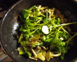 つぶ貝とクレソンのバジルソテー作り方5写真